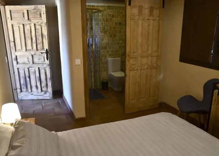 La Casa Del Guarda 4* * Sotosalbos